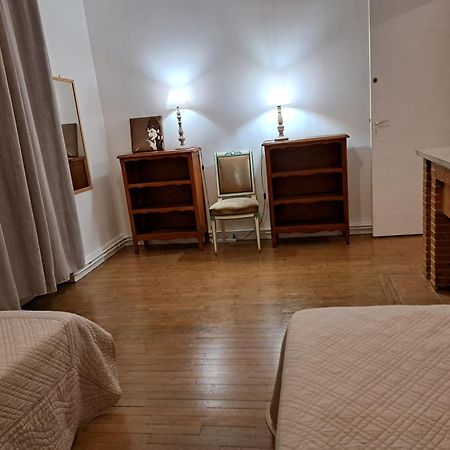 Charmant Appartement Au Pied Du Chateau Gien Værelse billede