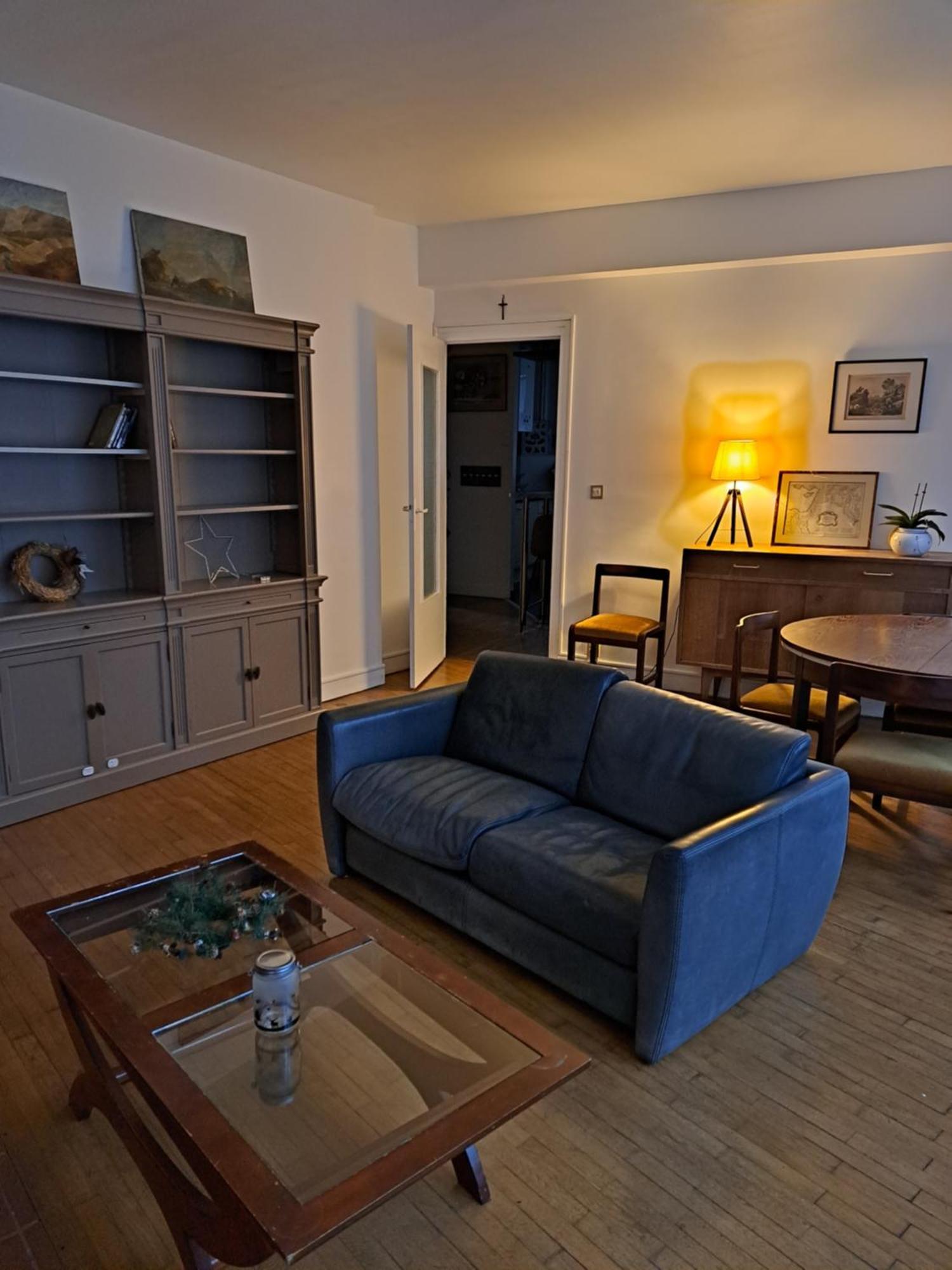 Charmant Appartement Au Pied Du Chateau Gien Eksteriør billede